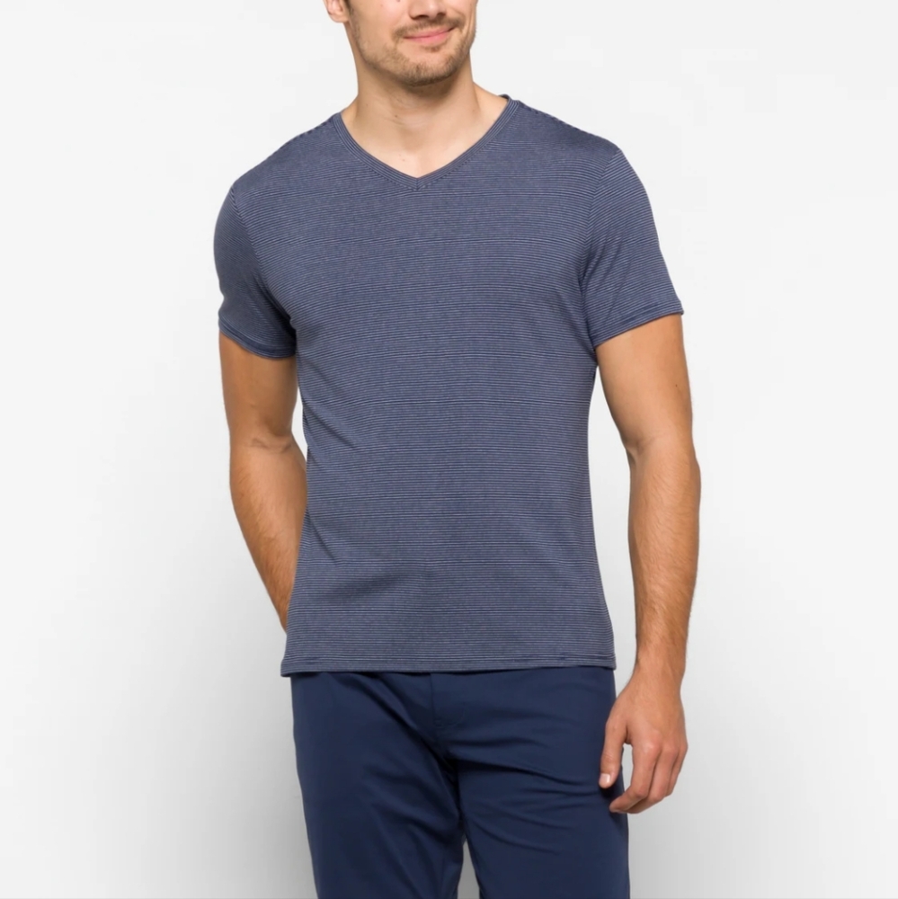 LIKE NEW 01.ALGO Peter Performance Vee Quick Dry Blue Striped Tee XL
